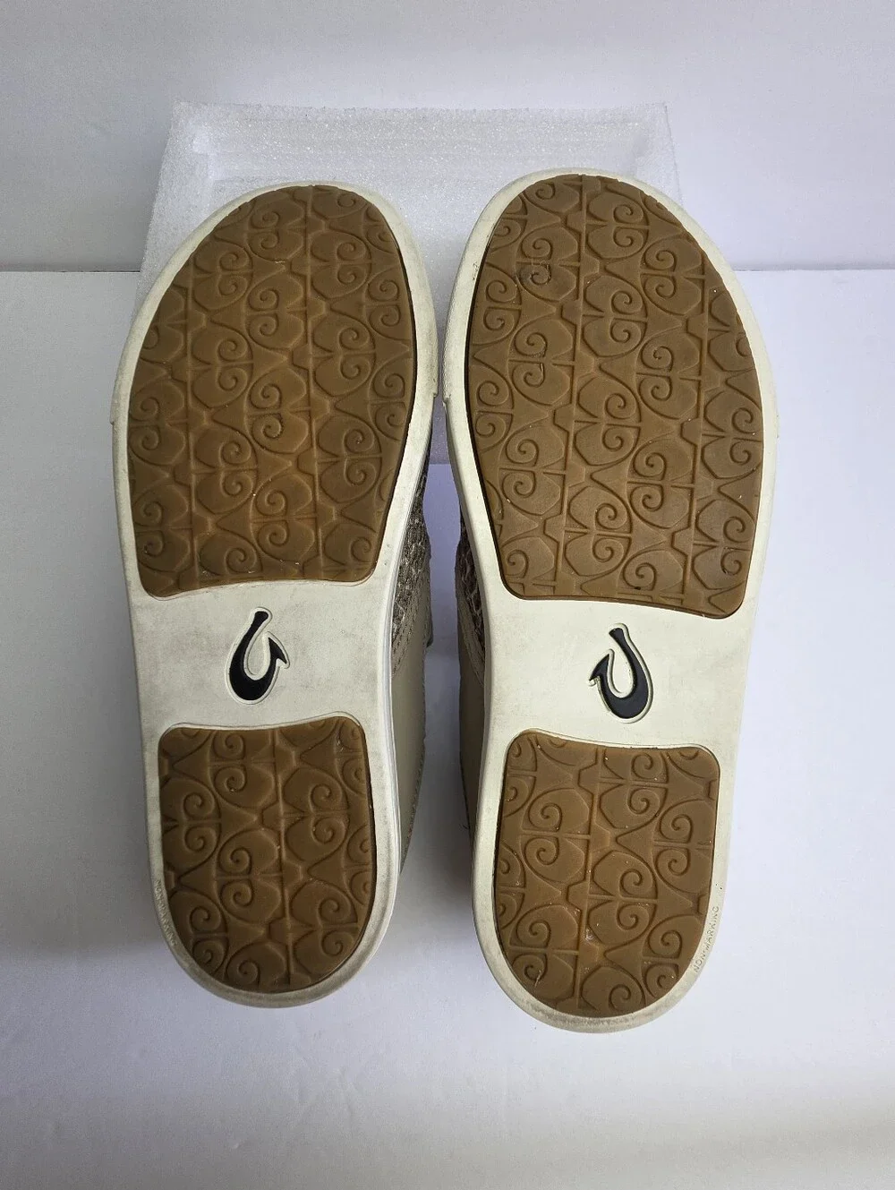 OluKai drop chill